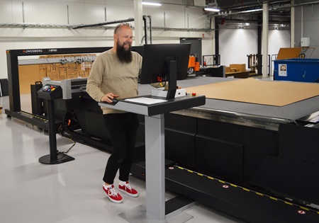 Schwedischer Verpackungsspezialist aPak steigert Produktivität mit automatisierter Lösung von Kongsberg