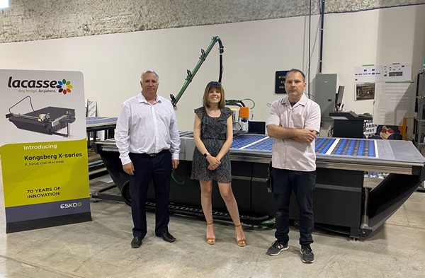 With a growing customer base, increasing demand for faster turnaround time and a desire to diversify its offering, Ontario’s Lacasse Printing has invested in the latest digital finishing technology from Kongsberg Precision Cutting Systems (‘Kongsberg PCS’).